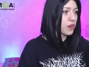 queenofwandss from Chaturbate