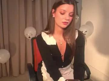 Amazing Rainevi wants you to fuck her body now rainevi from Chaturbate