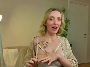 Freechat ray_caster on Chaturbate