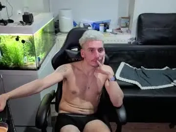 rayzel31 — GOAL: oil show [100 tokens remaining] Welcome to my room!  #master  #fit #oil  #lovense