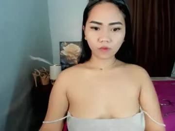 rhea_xoxo — Hi guys im new lets help me cum /naughty show/  #young # #18 #ridedildo [1002 tokens remaining]
