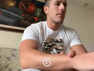 roberto4ever on Chaturbate