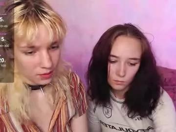 robin_yours on Chaturbate