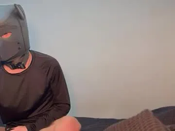 romanovich555 — GOAL: cum show public [1435 tokens remaining] Welcome to my room! #feet #dogmask #twink #skinny #new #jerkoff #solo
