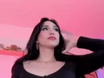 Freechat rose__saenz on Chaturbate