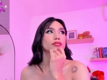 Freechat rose__saenz on Chaturbate