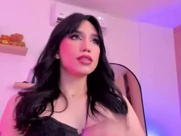 Freechat rose__saenz on Chaturbate