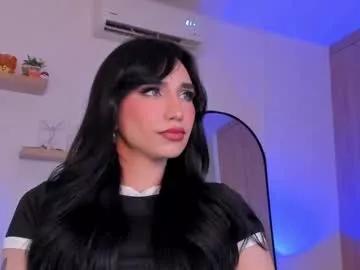 Freechat rose__saenz on Chaturbate