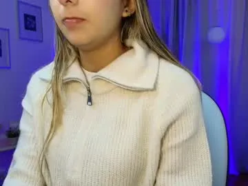 rousee_v on Chaturbate