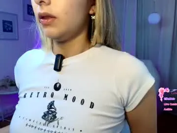 rousee_v on Chaturbate