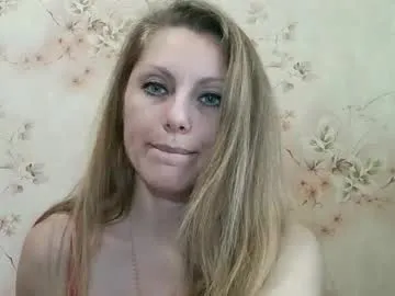 roxyfox18x01 — #new #pvtshow #bignipples #wetpussy  #onlypvt  Tip Menu