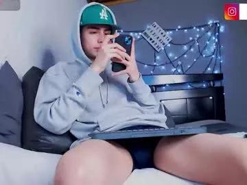 Freechat ryannhill_ on Chaturbate