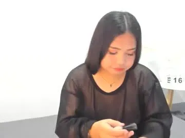 ryzie_innova — cum public #asian  #trans [500 tokens remaining]