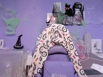 Explore sexy camwhore Sam_collens sam_collens from Chaturbate