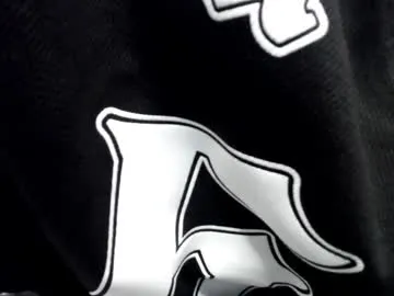 samuel_suarez — #findom #cashmaster #humiliation #alpha #master [2890 tokens remaining]