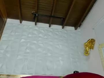 Freechat sara_collinnss on Chaturbate