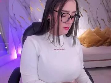 sarahrhodes_ on Chaturbate 