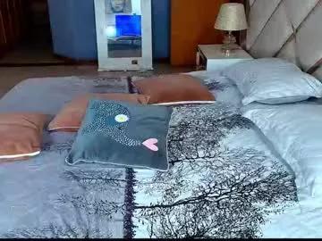 sarawonder69x from Chaturbate