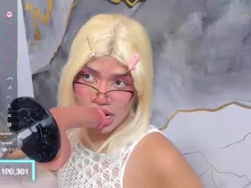 sasha__moore on Chaturbate 