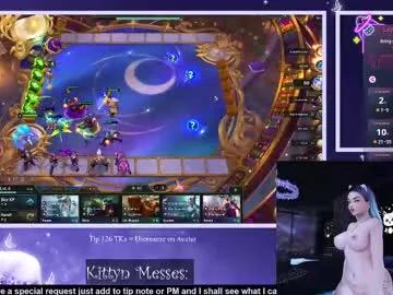 sassykittyn on Chaturbate 