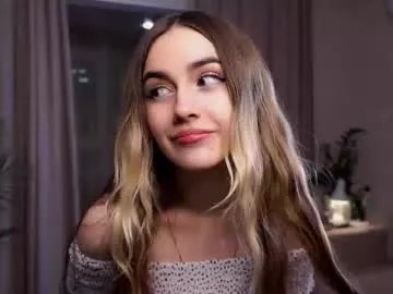 Freechat seeeyoubaby on Chaturbate