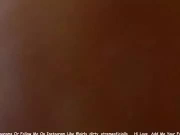 sexy_bitches_bisex on Chaturbate