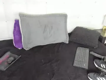 shantal__g — Current Goal: Show feets at 99 tokens -- Next Goal: Spit feets -- Goddesses feets   noun:   #gymgirl # #leggings #socks #mistress #findom