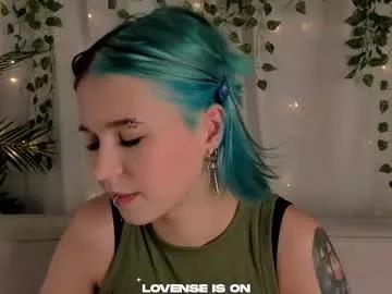 she_well from Chaturbate