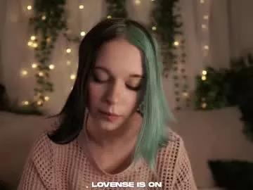 she_well from Chaturbate