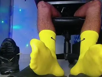 Chaturbate sir_kev66 is Freechat sir_kev66 — Sir Kev is here to dominate you completely #master #findom #socks #sph #feet