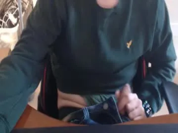 sjerry007 — #bisexual #chatting #chill lets chat in pm or in all