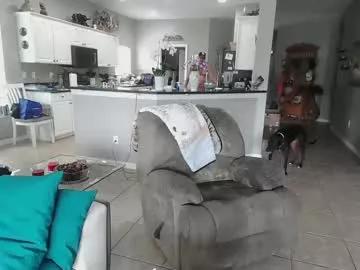 smallpenisbigtongue on Chaturbate