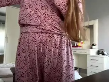 softlygirl — GOAL: Smile [11 tokens left] Hiya!I'm a Luxsy a #new girl here #18 y.o have a #bigass and #bigboobs , feels a bit #shy !