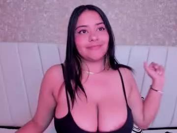 Freechat sophi_moon1 on Chaturbate