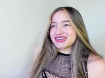sophie_spencer1 — Naked #lovense #fuckmachine #18 #colombia #new # cute eyes [200 tokens remaining]
