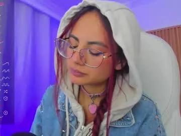 Freechat sophiecherry_ on Chaturbate