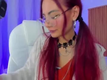 Freechat sophiecherry_ on Chaturbate