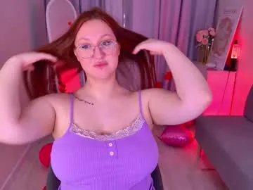 spicy_fox — goal: dance with naked boobs | hey there, it's my first stream here | #bigboobs #redhead #bigass #curvy #new [55 tokens remaining]