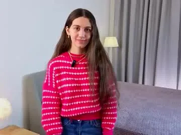 Freechat staceeschwalm on Chaturbate