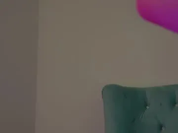 stacyevancesss — Your temptation is on this bed, on your screen #nonude #breast #bigbreasts #Cute #bigbutt [0 tokens remaining]