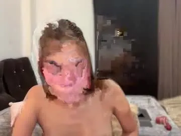 Freechat suckablechick on Chaturbate