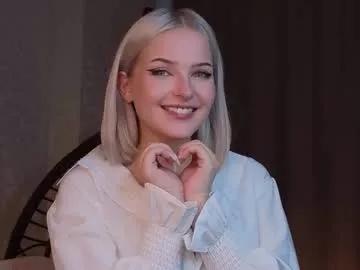 sunshinegirlx on Chaturbate