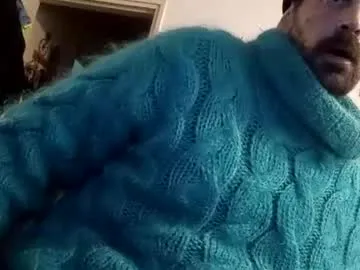 Freechat sweaterboy666 on Chaturbate