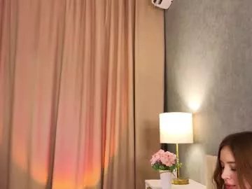 Freechat sweetymolli on Chaturbate