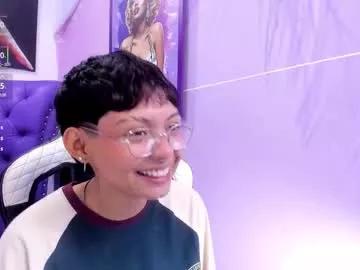 Freechat tefi_meow on Chaturbate