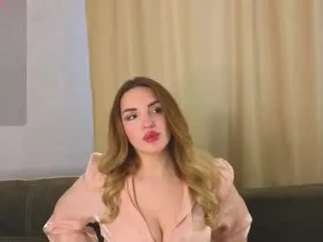 temptvine — GOAL: bite my lips [19 tokens remaining] Hi, my name is Briena. I'm from Lithuania. My dream is to get 25 likes. #milf #bigass #bigboobs #lovense #natural