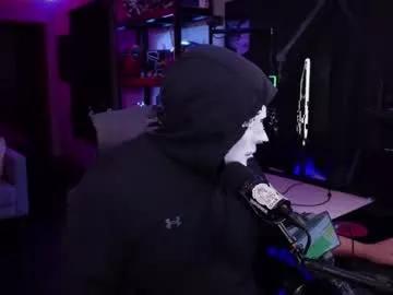 the_alpha_dog_xxx on Chaturbate