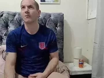 Freechat thenakedfootballer on Chaturbate