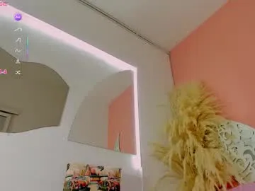 thiccylexxy on Chaturbate