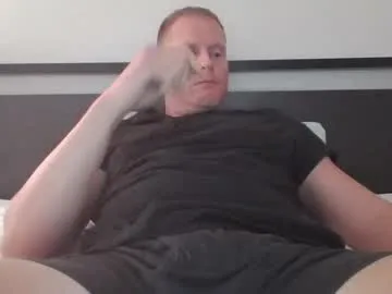 thickkredd8 on Chaturbate